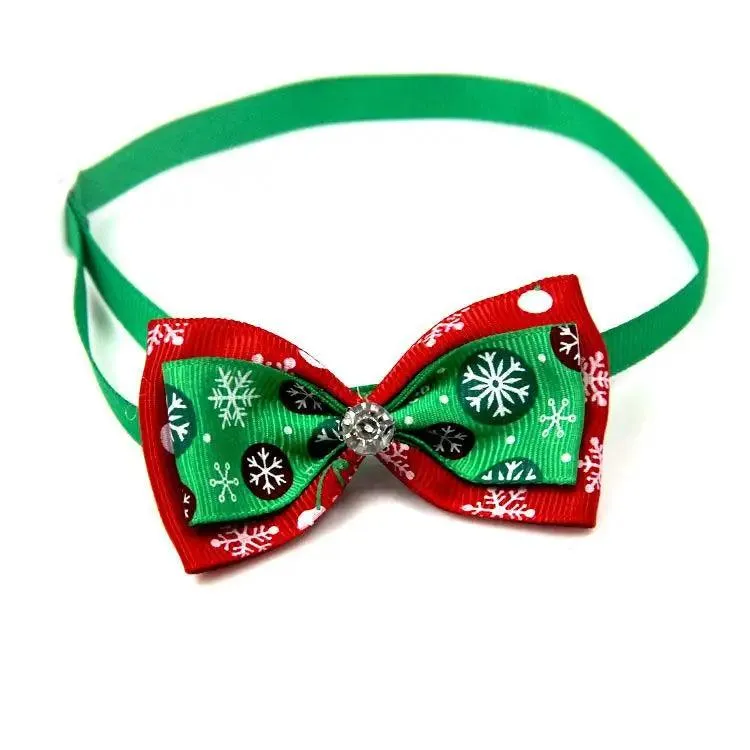 Adjustable Christmas Pet Collar with Bow Tie