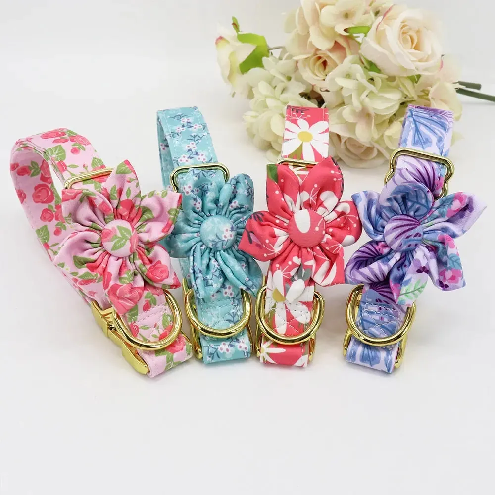 Adorable Multicolored Flower Print Dog Collars – Personalized for Dogs and Cats