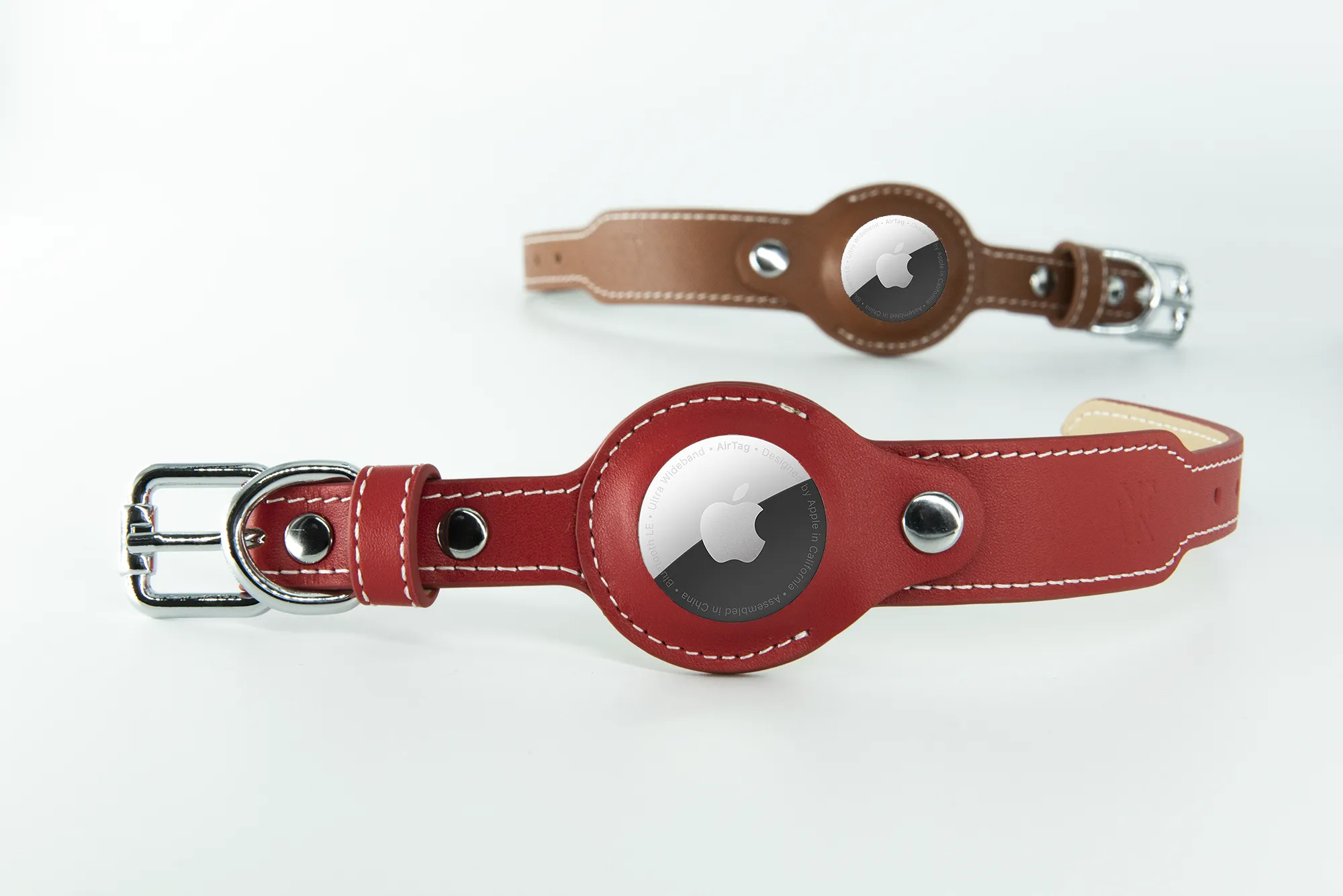 Leather AirTag Cat Collar by Nine Twenty Eight, Leather GPS Cat Collar with AirTag Holder